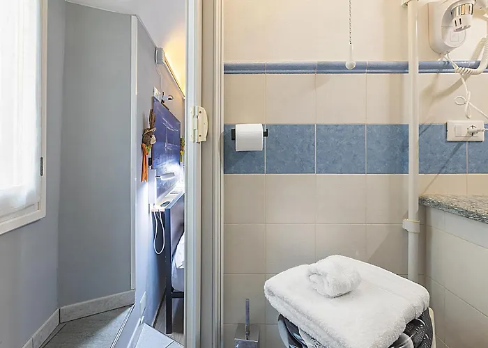 Domus Piazza Brigida - Happy Apartment *